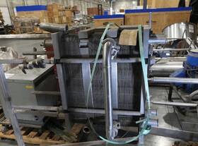 Apv Sr15-s Crepaco Paraflow Plate Heat Exchanger Model #2 Frame Size