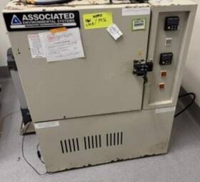 Lhe-1.5 Associated Environmental Systems Temperature Humidity Chamber