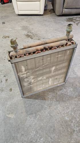 Badgerpipe 810164685643 20x20 Water To Air Heat Exchanger 1 Inch Copper Ports With Install Kit