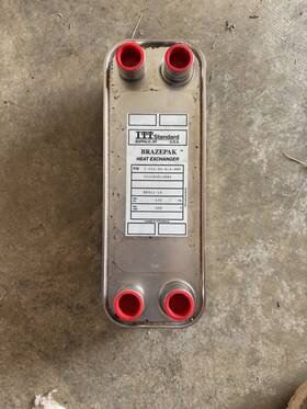 5-693-04-014-006 Itt Standard Brazepak Bp 411-14 Plate Heat Exchanger