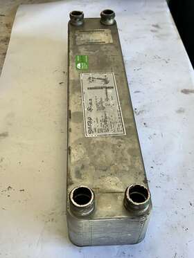 B25hx30 Swep B25hx16/1p-sc-s B25hx30/1p-sc-s 4x35.1 Plate Heat Exchanger 185 Deg. C 31 Bar