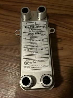Xylem 568602040002 Brazepak Plate Heat Exchanger 3.25 Inch X 8.25 Bp 400-040